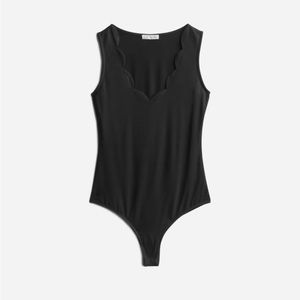 Nine Britton Black Amy Sleeveless Scallop Neckline Knit Bodysuit Size Medium